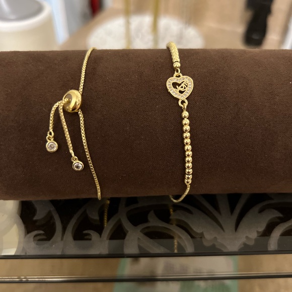 Mom Adjustable Bracelet 2/$15 - Picture 2 of 2